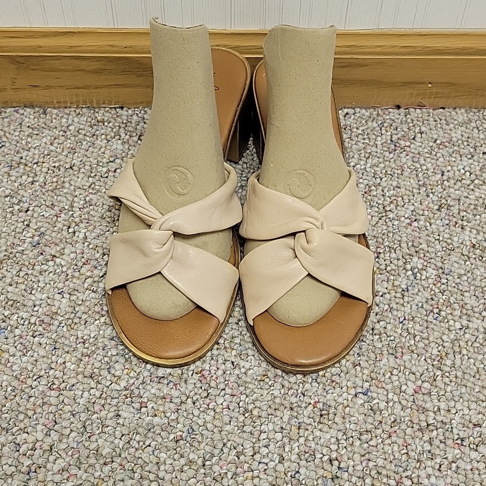 Mila Paoli Beige Knot Leather Slide Sandals